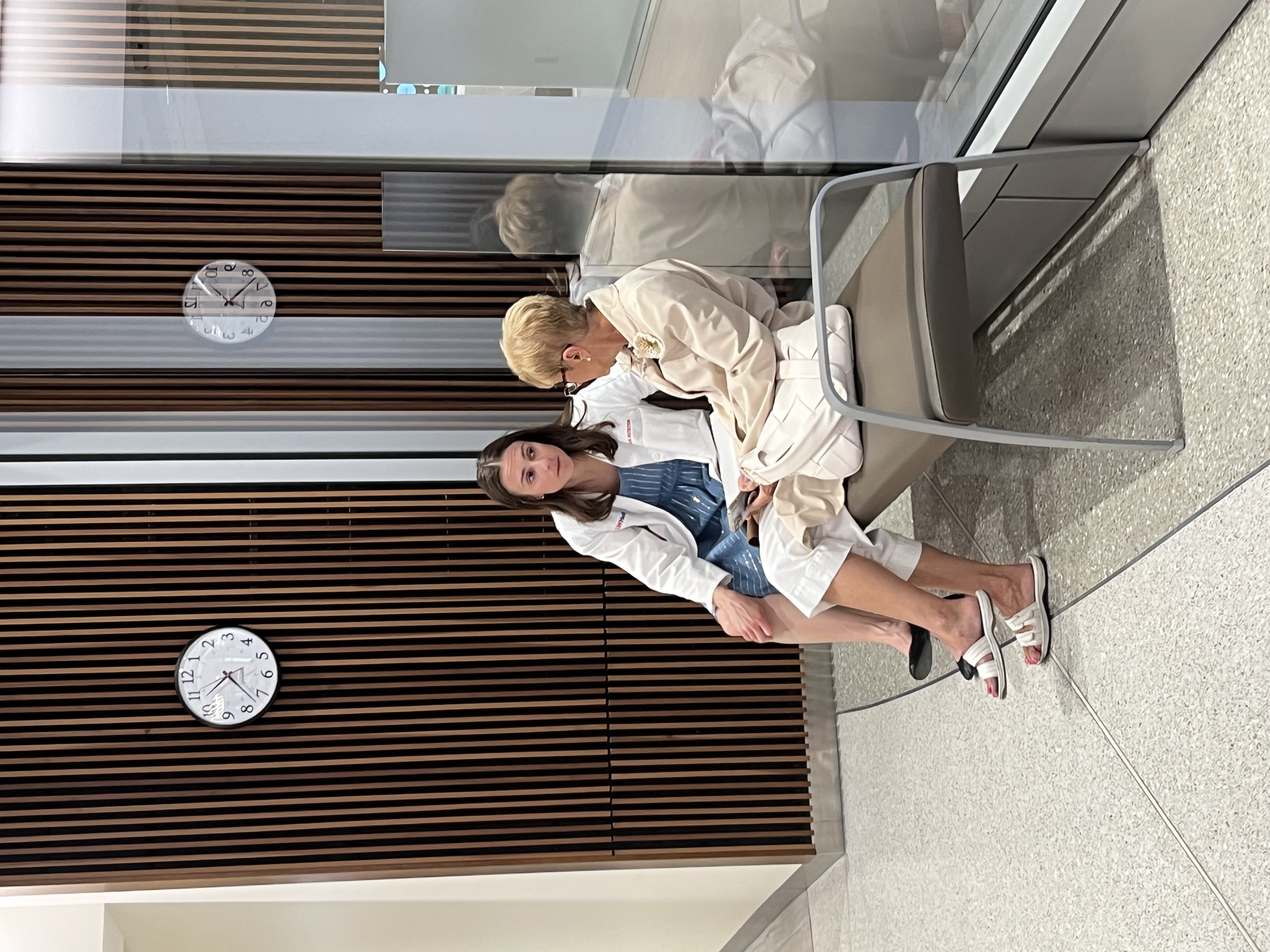 Abby Beyer working with clients